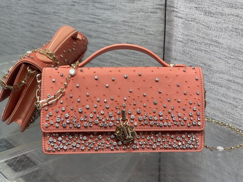Сумка Dior Lady Dior, красный