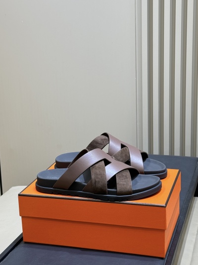 Шлёпанцы Hermès