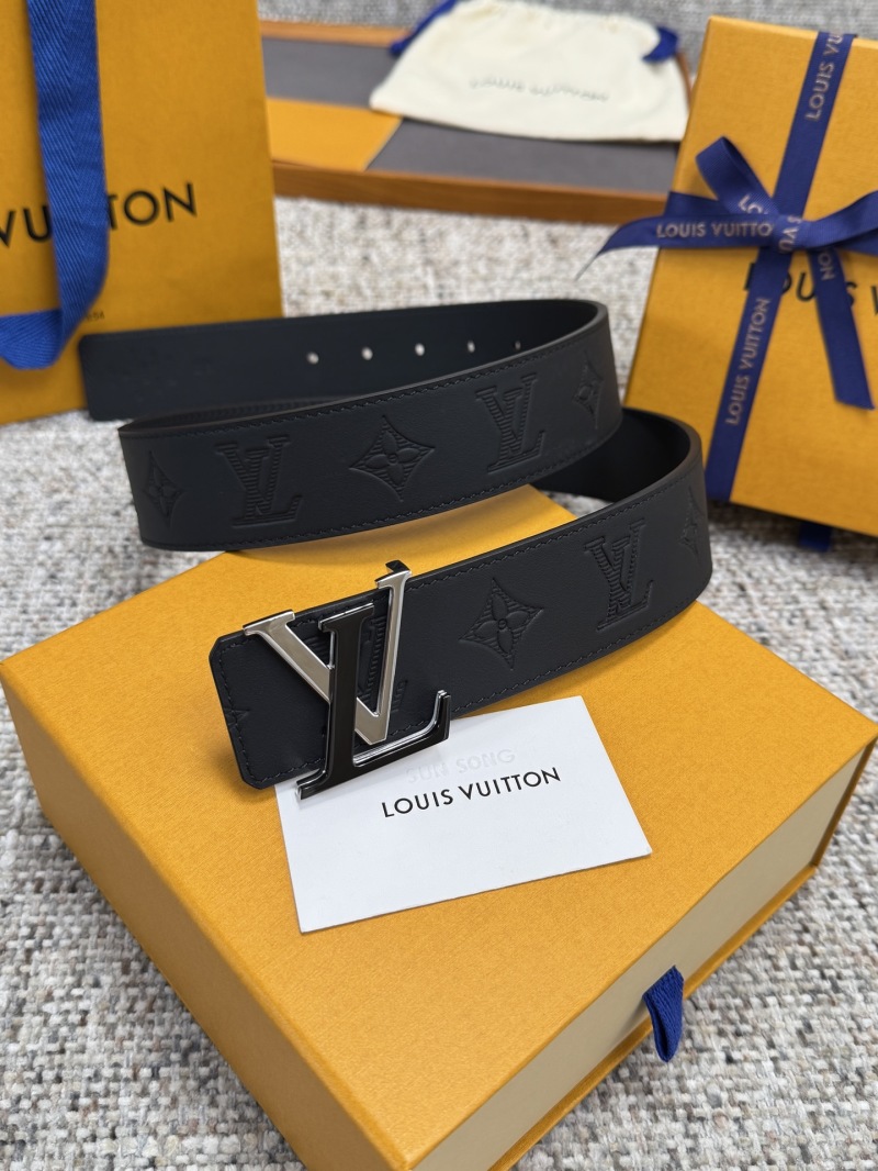 Черный ремень Louis Vuitton