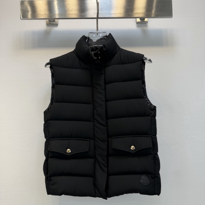 Жилет Moncler