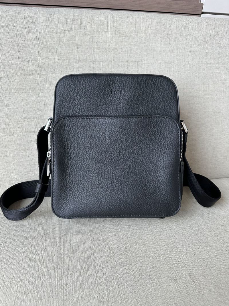 Черная кожаная сумка Hugo Boss