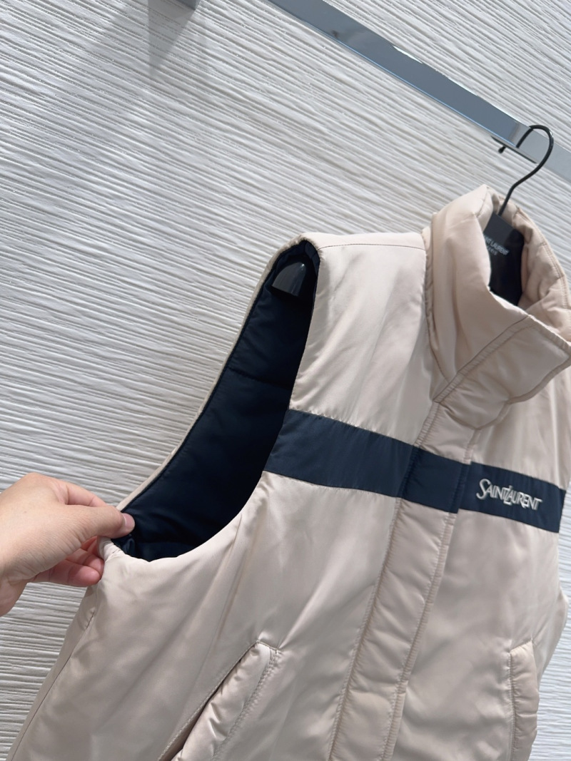 Жилет Saint Laurent