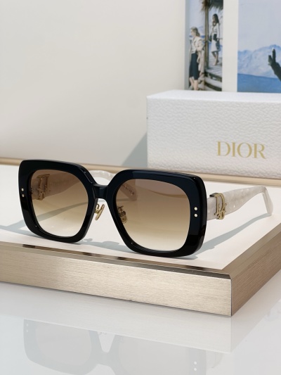 Солнечные очки DIOR Oblique S1F