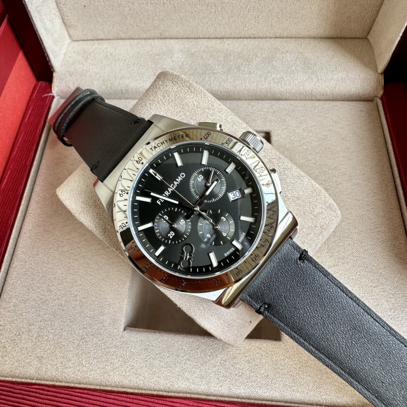Часы Ferragamo