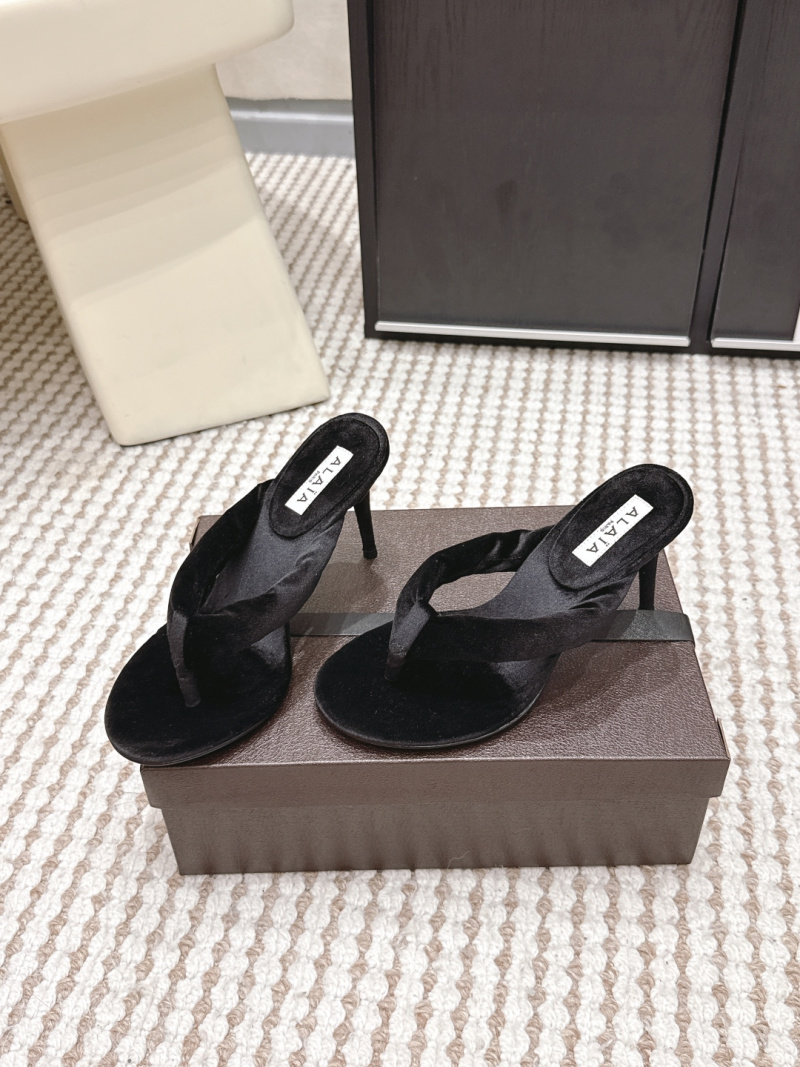 Женские бархатные шлепанцы Alaia на каблуке Alaïa