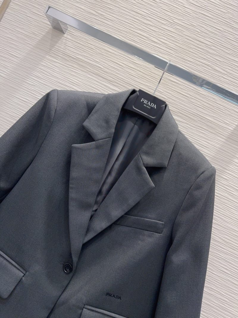Пиджак Prada