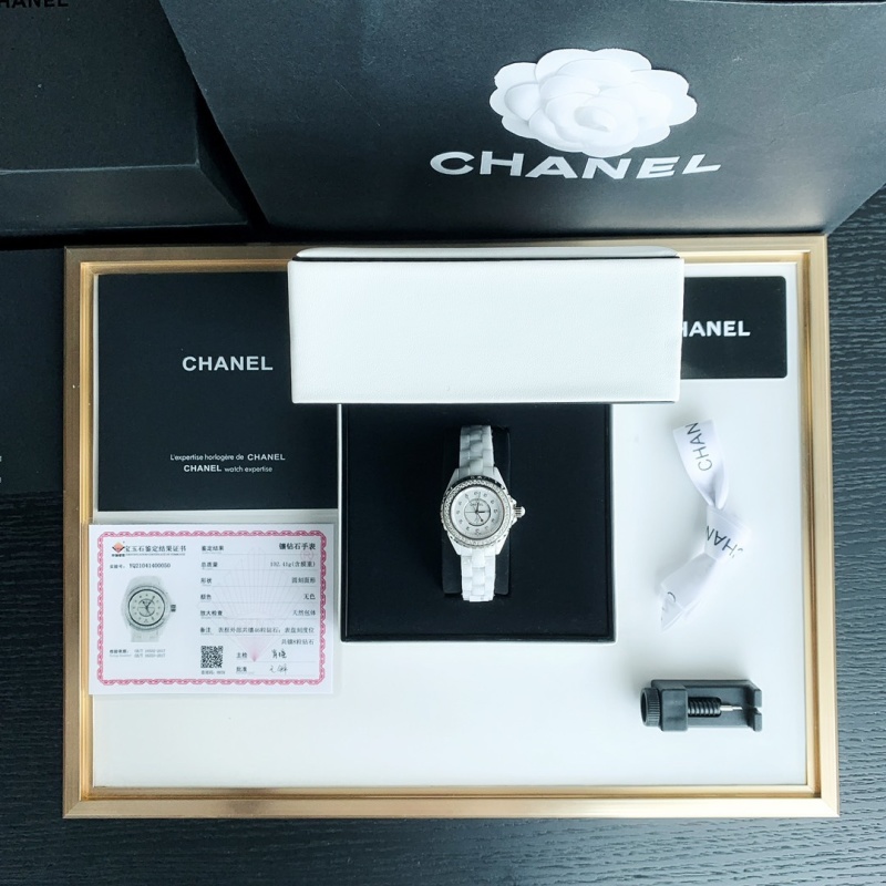 Часы Chanel