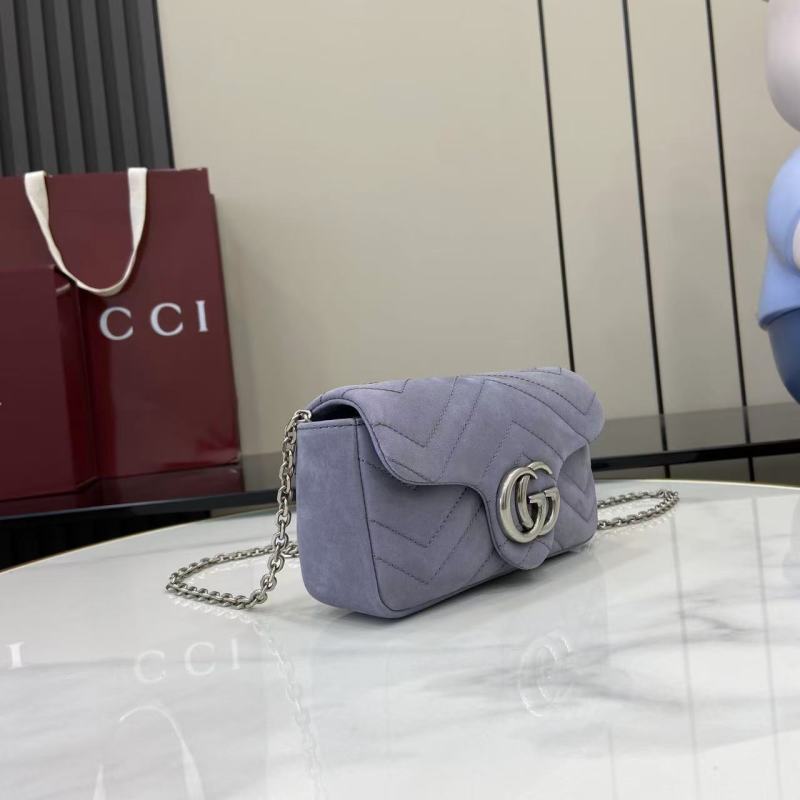 Сумка Gucci с цепочкой
