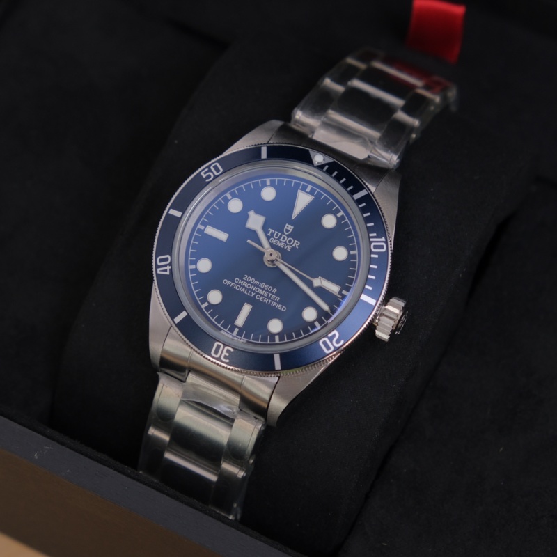 Часы Tudor