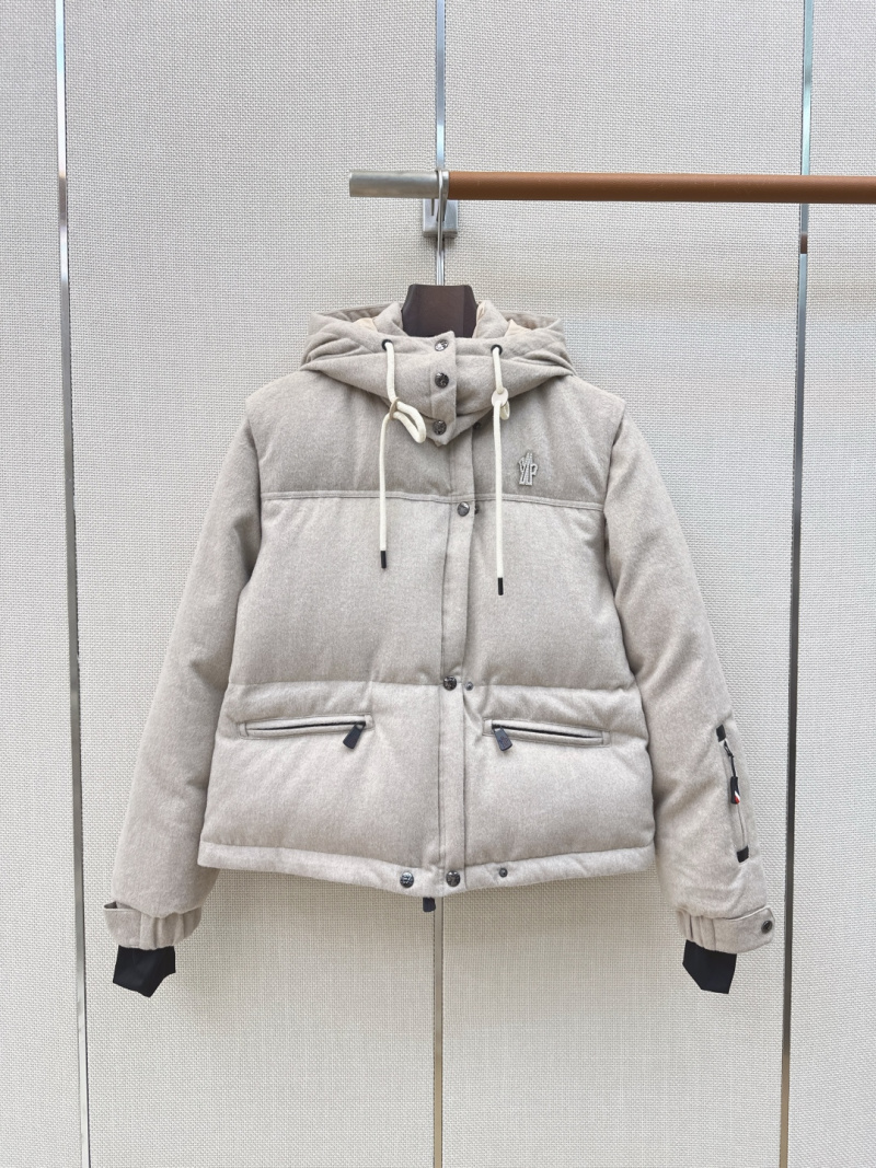 Жилет Moncler