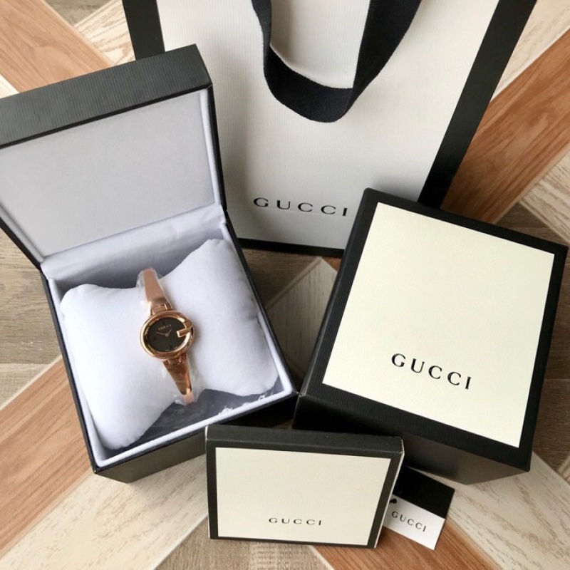 Часы Gucci