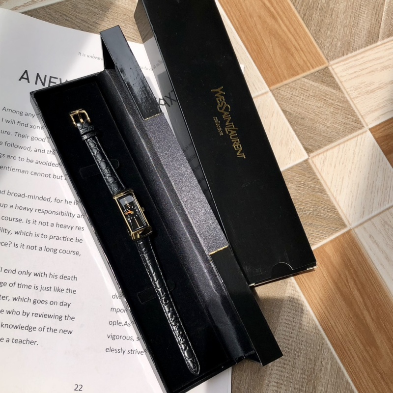 Часы Saint Laurent