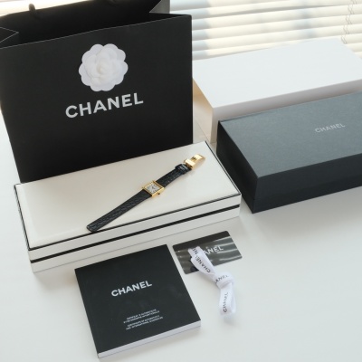 Часы Chanel