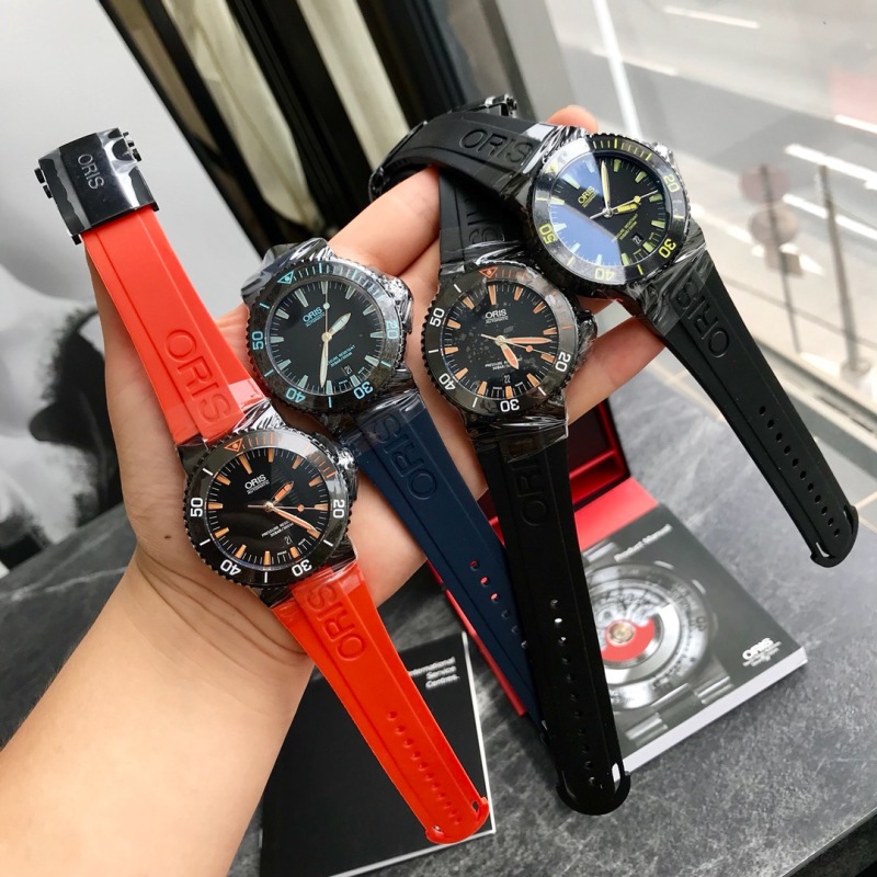 Часы Oris
