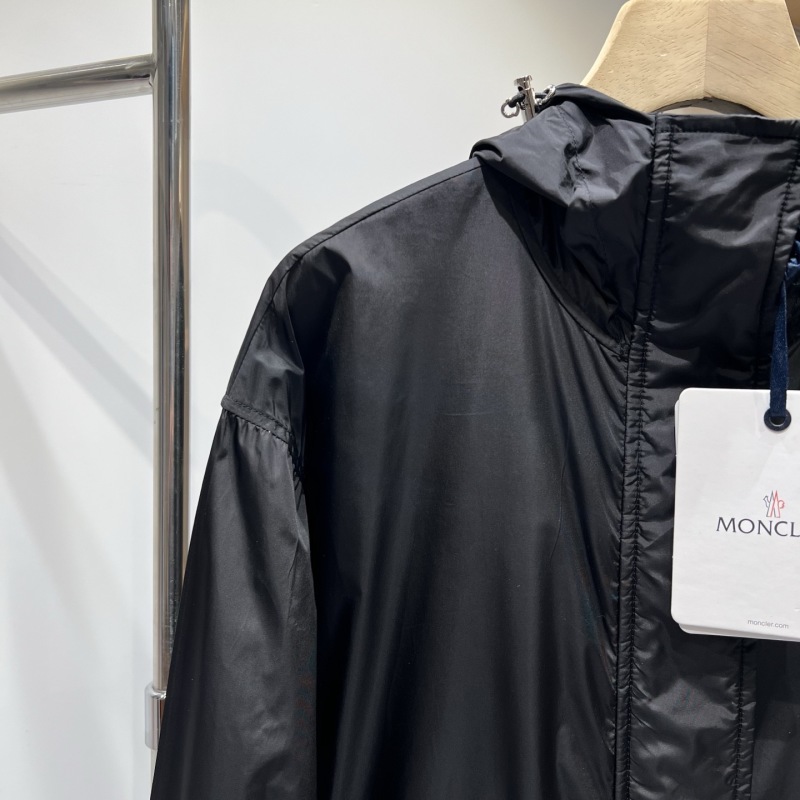 Женский анорак Moncler Weteau с капюшоном