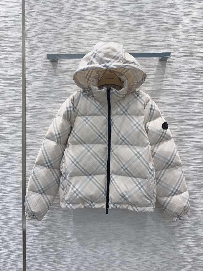 Пуховик Burberry