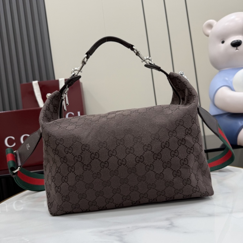 Сумка Gucci с монограммой и ремешком