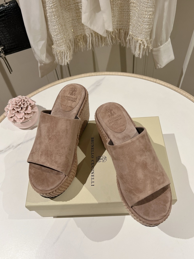 Женские сабо Brunello Cucinelli классического кроя на платформе