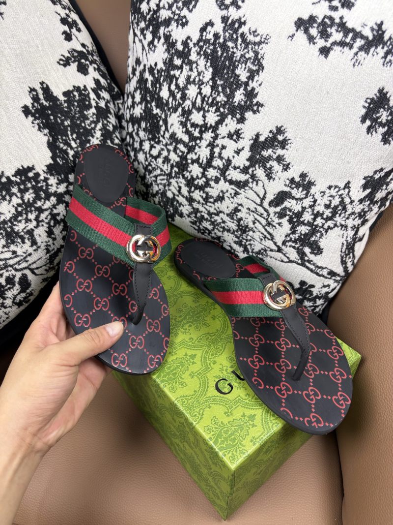 Мужские черные шлепанцы с красно-зеленой полосой Gucci