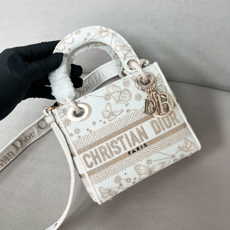Сумка Dior с бабочками