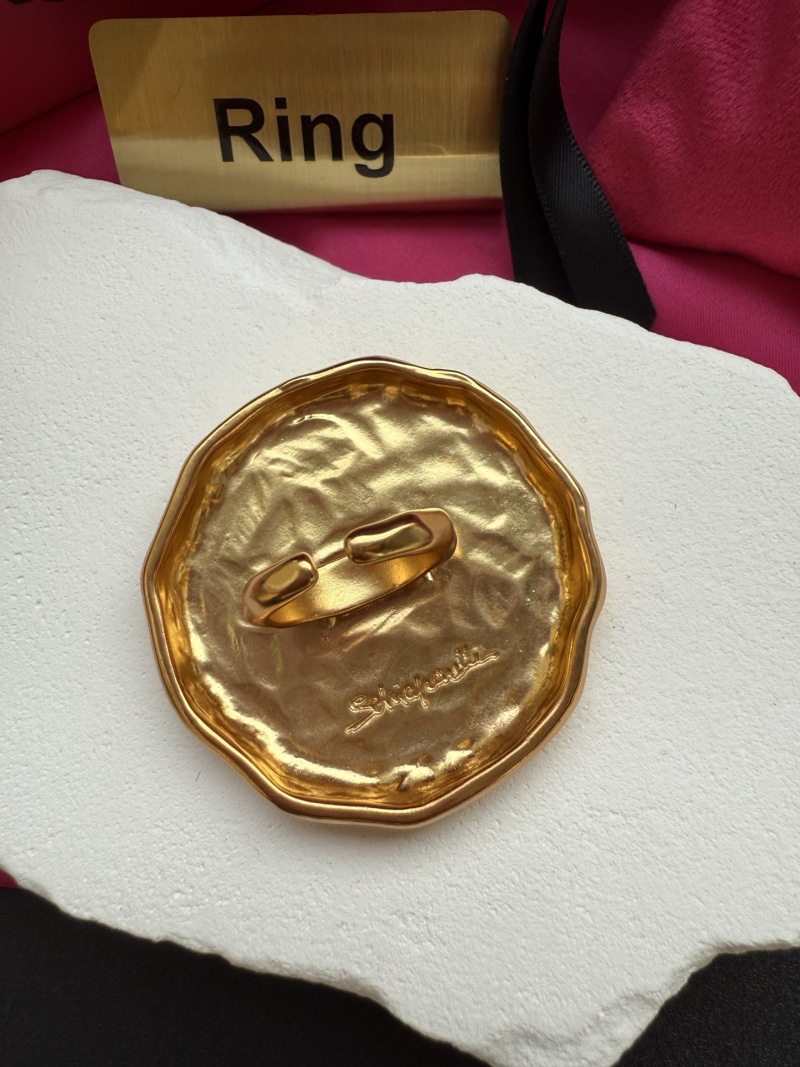 Кольцо Schiaparelli