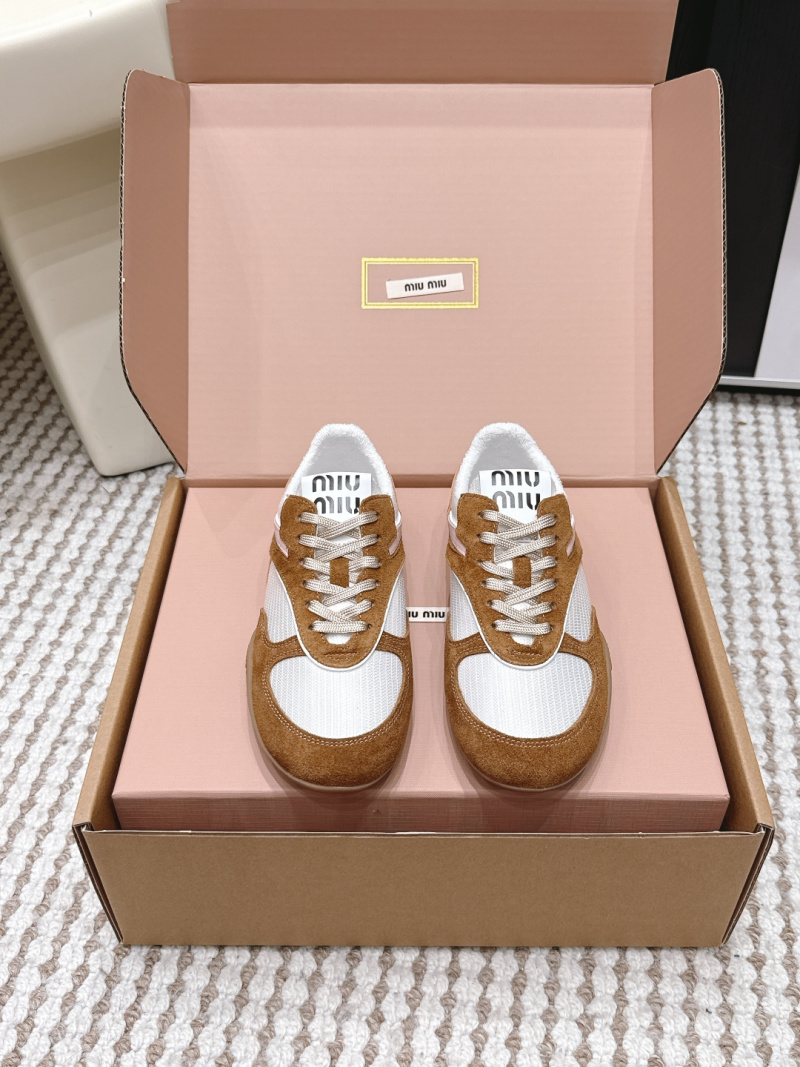 Женские кроссовки Miu Miu