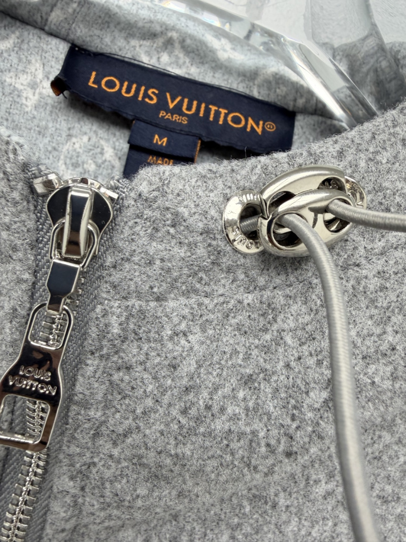 Жилет Louis Vuitton