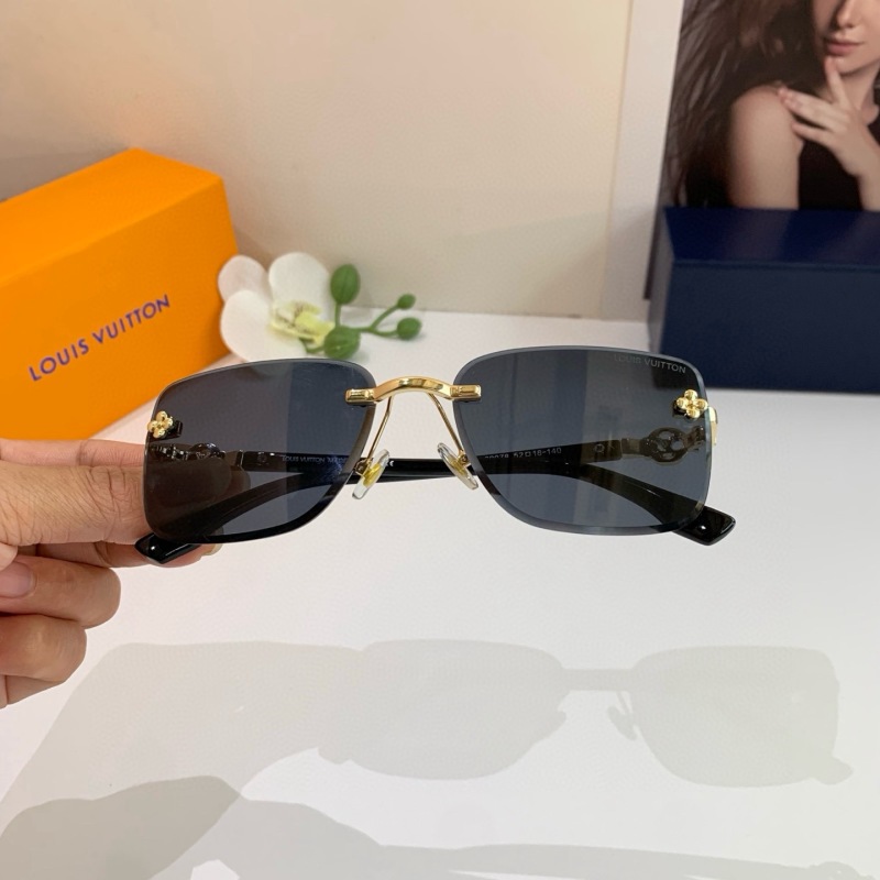 Солнечные очки Louis Vuitton