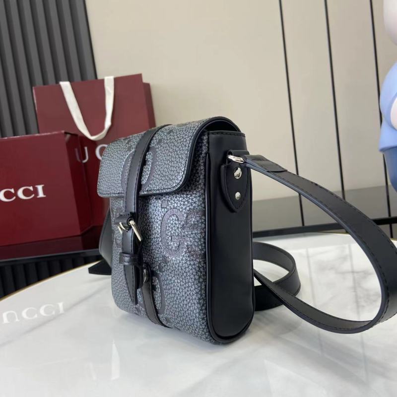 Сумка Gucci с принтом GG