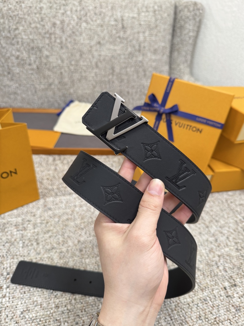 Черный ремень Louis Vuitton