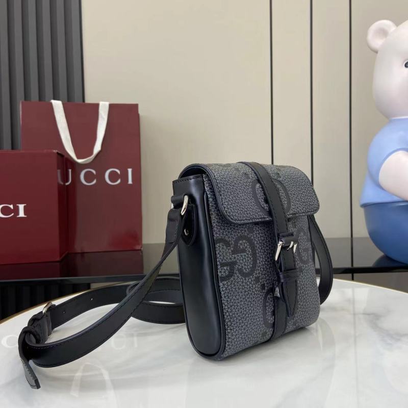 Сумка Gucci с принтом GG