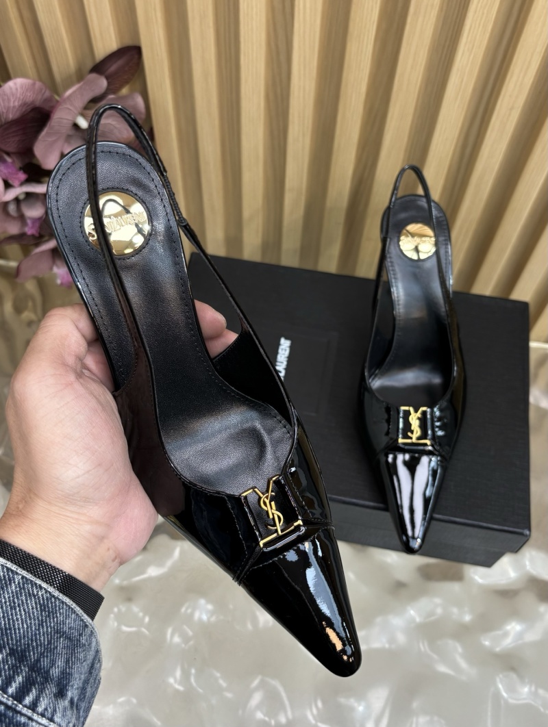 Женские черные лакированные туфли Saint Laurent на шпильке