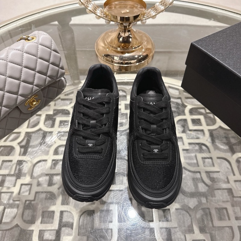 Черные женские спортивные кроссовки Chanel