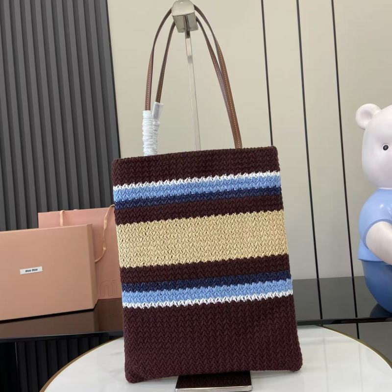 Сумка-тоут Miu Miu вязаная с логотипом