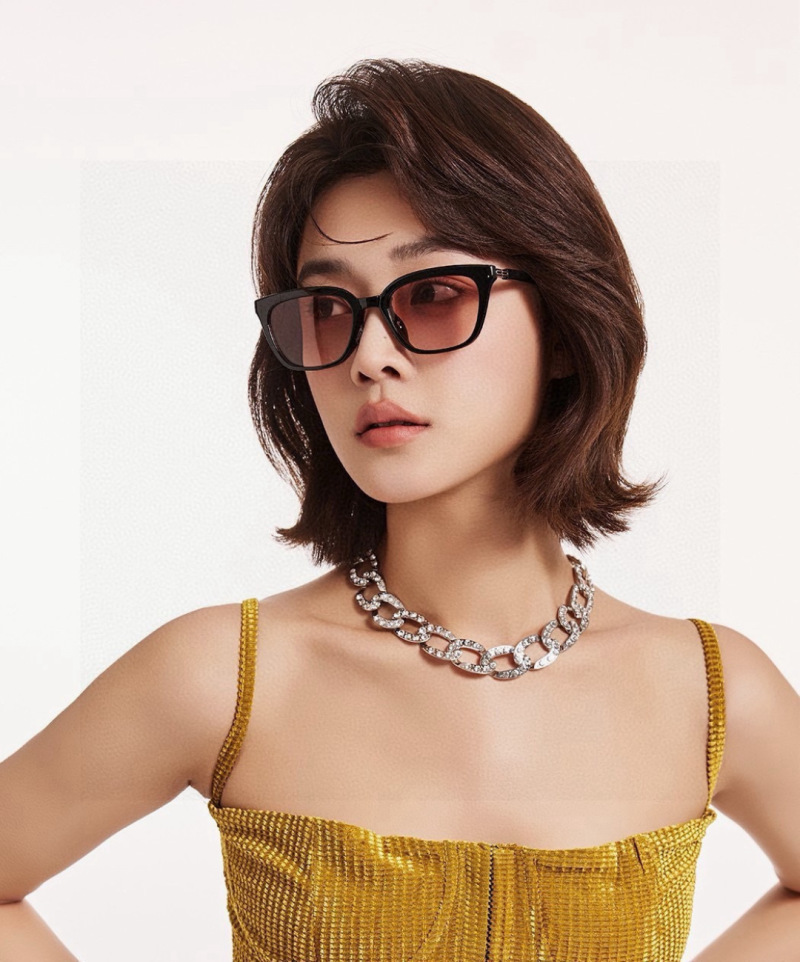 Солнечные очки Gucci модель G4319 прямоугольная оправа