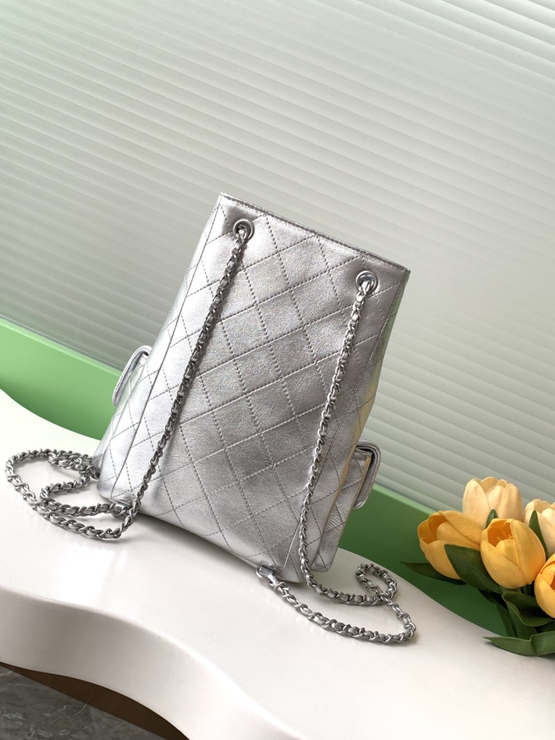 Рюкзак Silver P950 с карманами и цепочкой Chanel