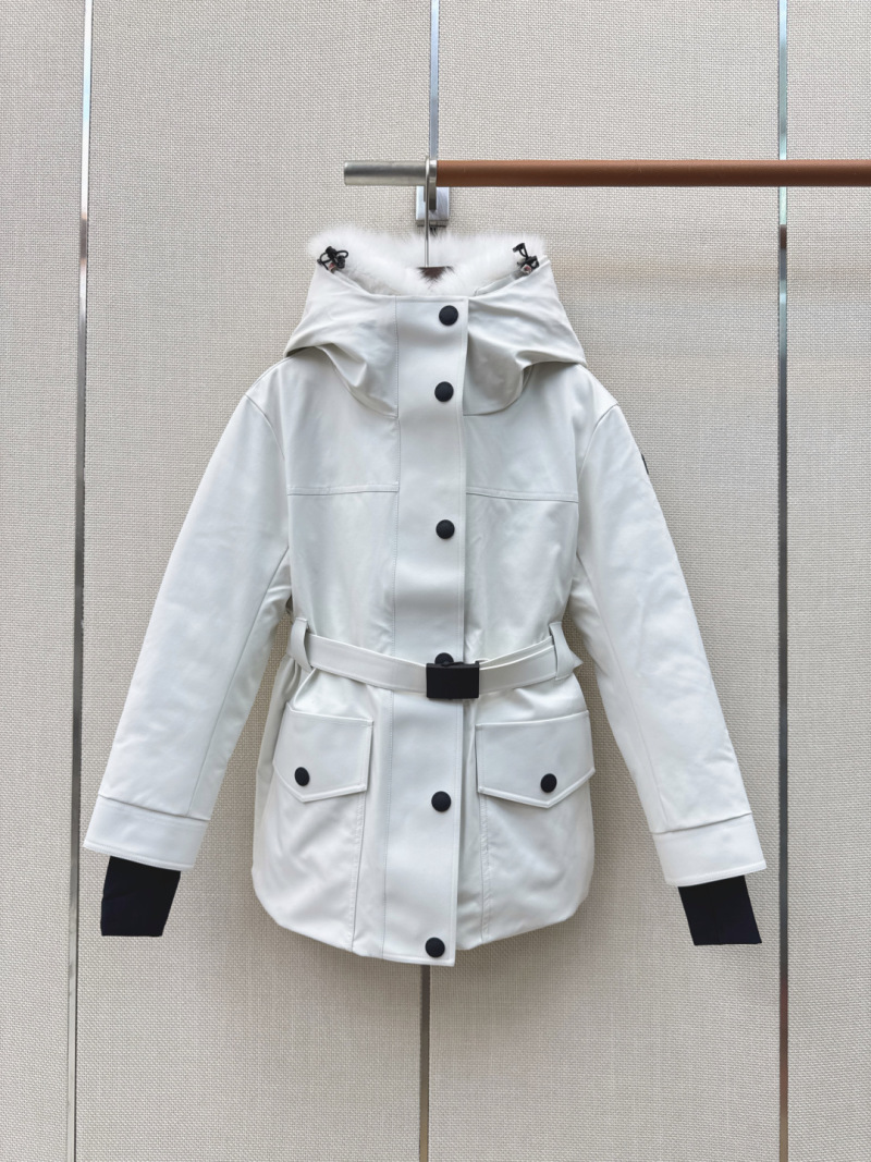 Пуховик Moncler