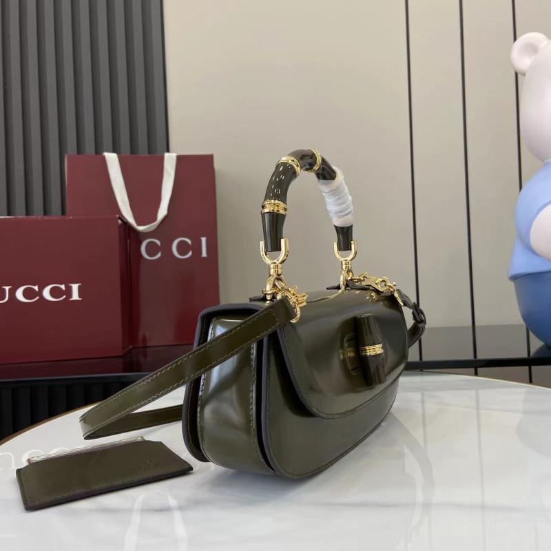 Сумка Gucci с бамбуковой ручкой