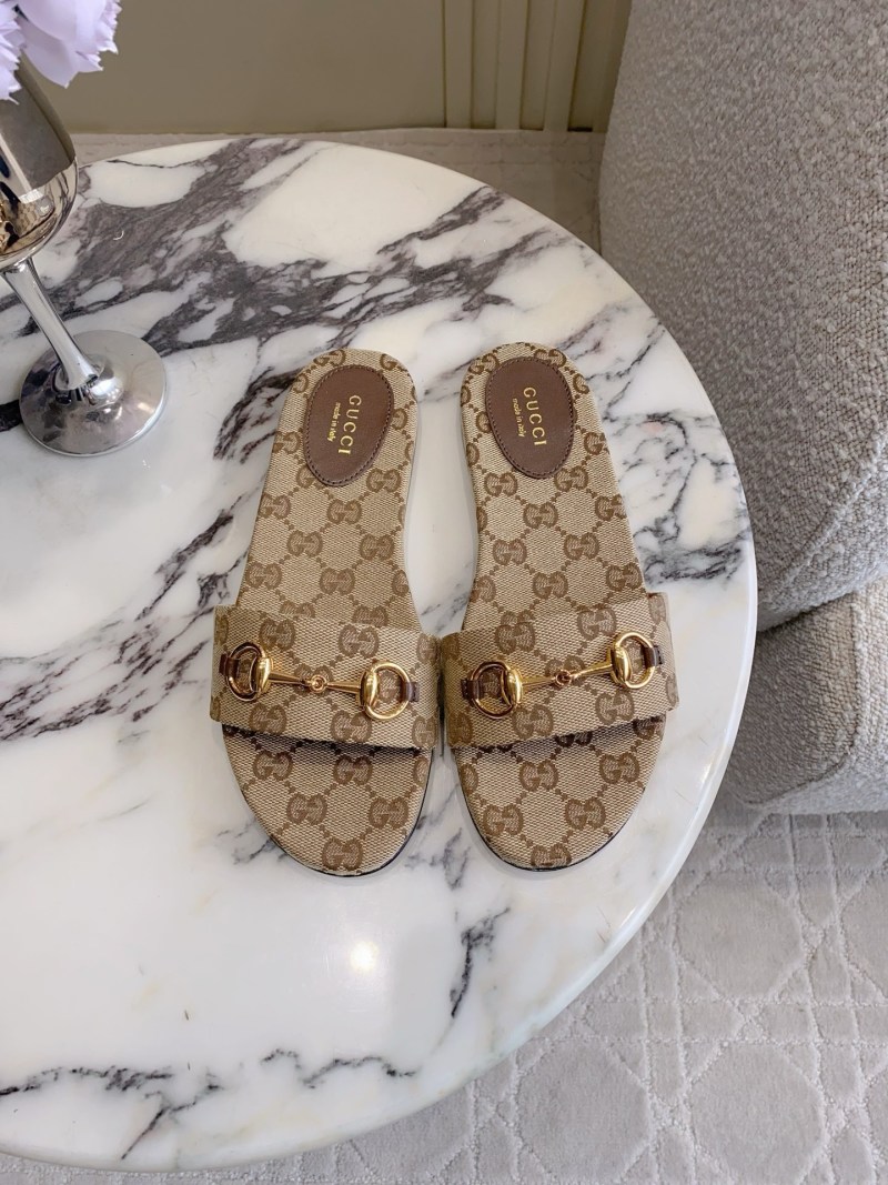 Шлёпанцы Gucci