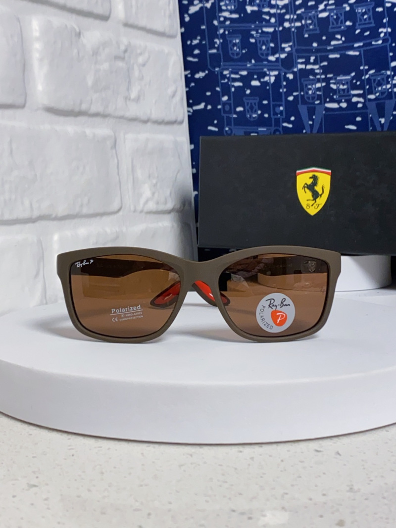 Солнечные очки Ray-Ban RB4558 Ferrari, поляризация, квадратная форма