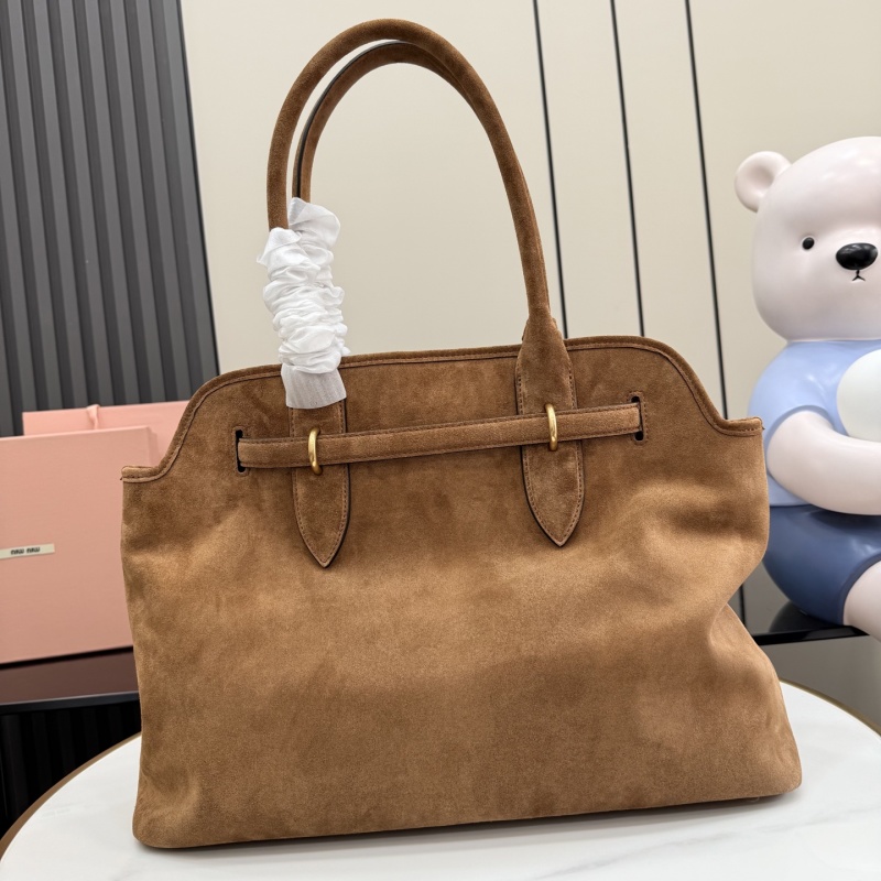 Сумка Miu Miu из замши коричневого цвета