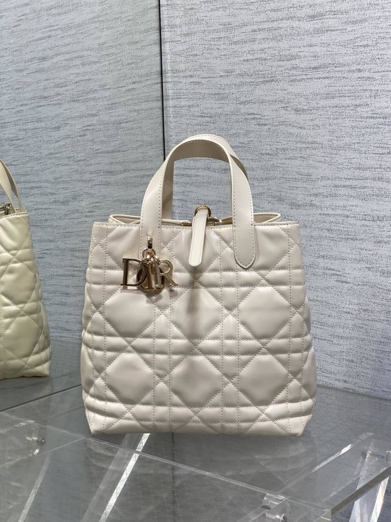 Сумка-тоут Dior белый цвет