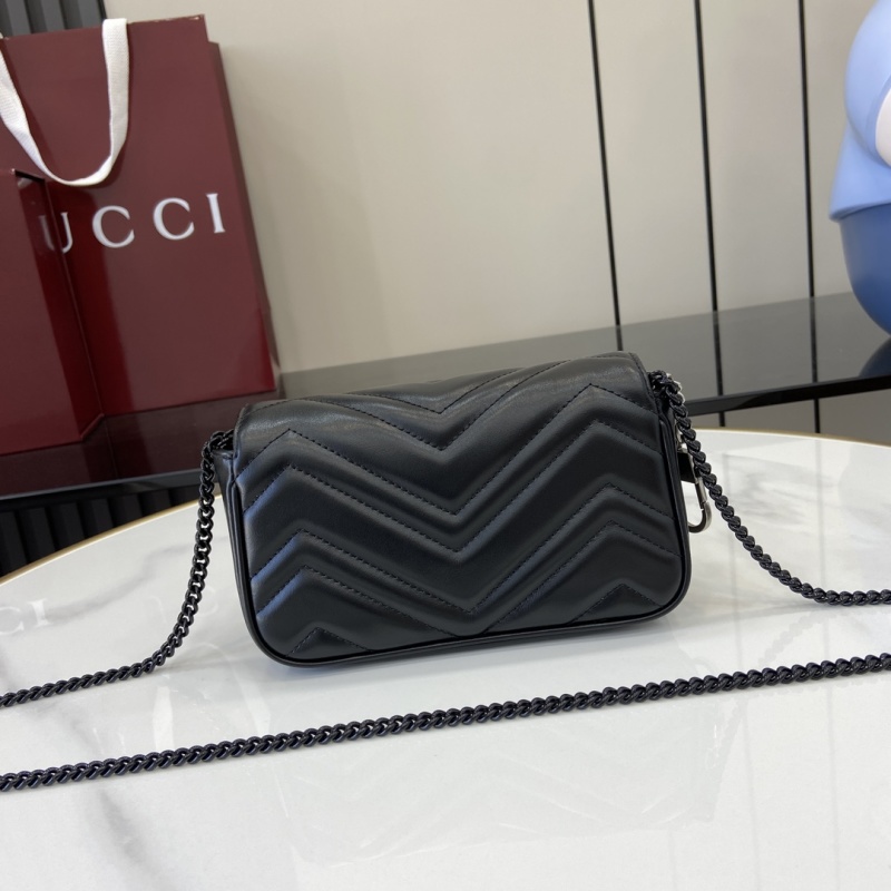 Черная сумка Gucci с цепочкой