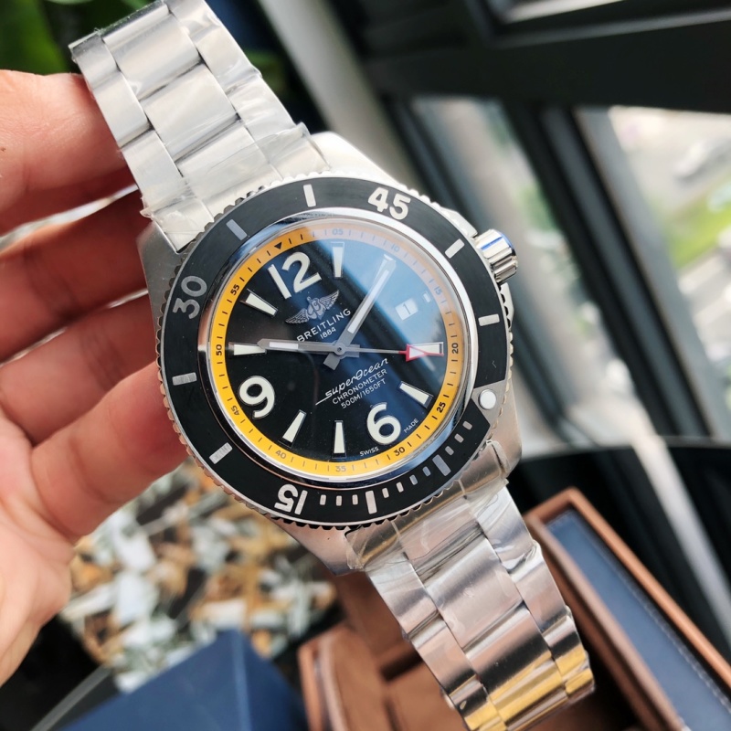 Часы Breitling