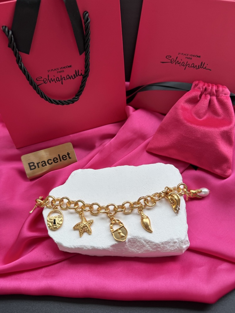 Браслет Schiaparelli с подвесками