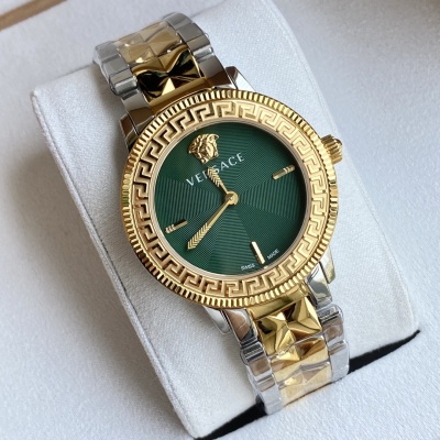Часы Versace