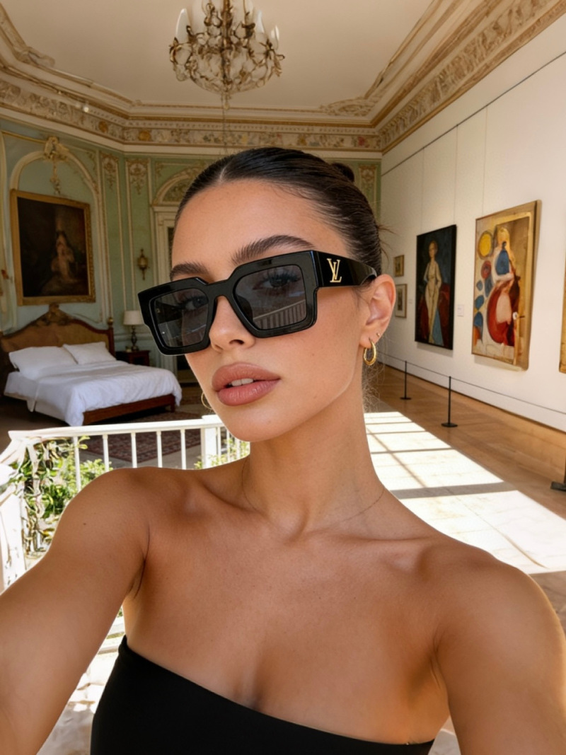 Солнцезащитные очки черный Louis Vuitton