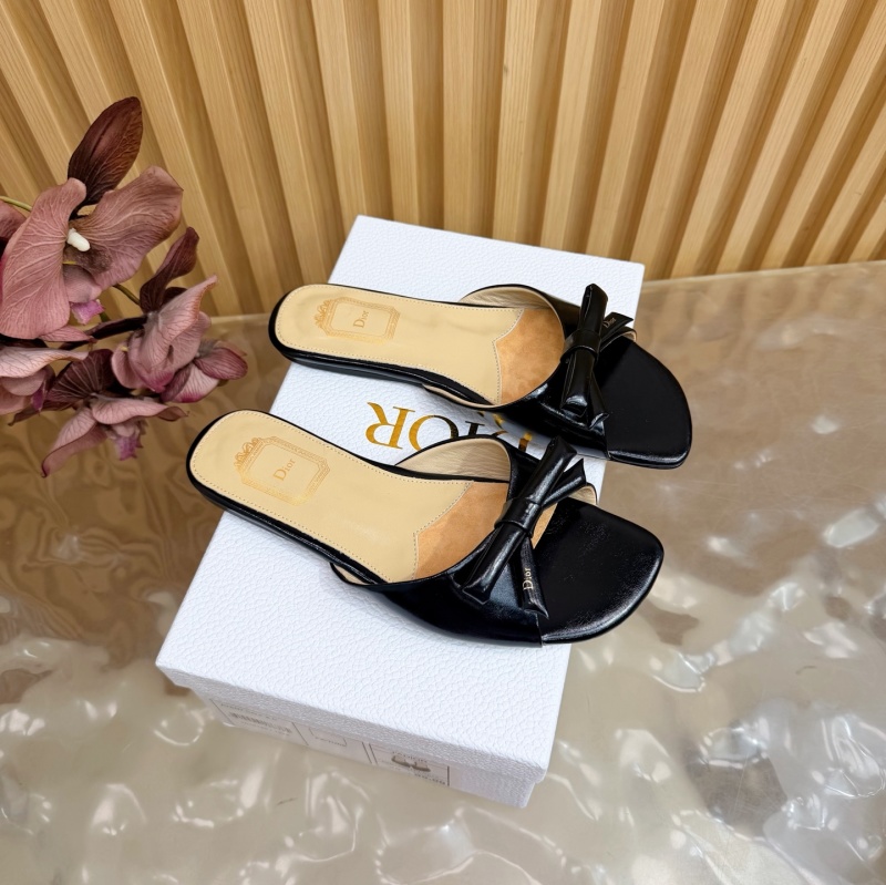 Женские балетки с бантом из натуральной кожи Dior