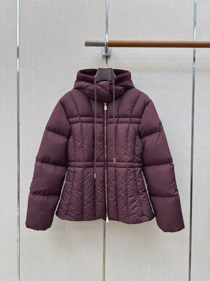 Пуховик Moncler