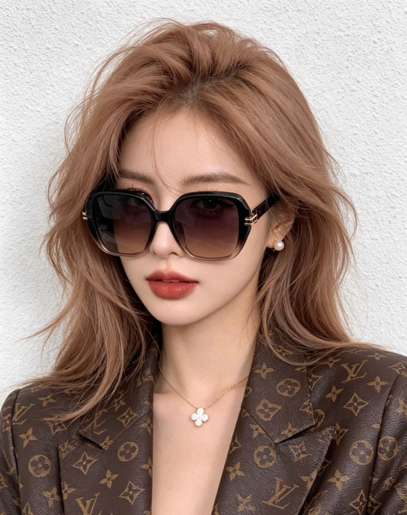Солнцезащитные очки женские квадратные поляризационные Gucci